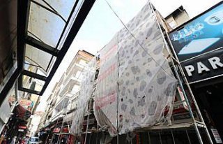 Akçaabat'ta Sokak Sağlıklaştırma Projesi kapsamındaki...