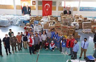 İçişleri Bakanı Soylu'dan afet bölgesindeki gönüllü...