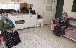 Selde iki çocuk annesi kızını yitiren Aysel Durmuş...