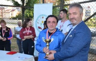 19 Mayıs İlçesinde Tenis Turnuvası Düzenlendi