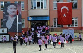 Bozkurt ve Ayancık'ta yüz yüze eğitim başladı