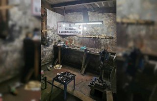 Rize'de kaçak silah atölyesine baskında 1 kişi...