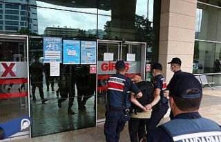 Trabzon'da babalarının tabancayla vurarak öldürdüğü...