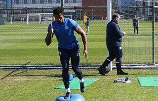 Çaykur Rizespor Teknik Direktörü Hamzaoğlu'ndan...