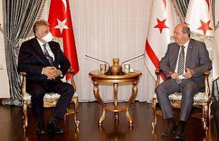 Doğa Koleji yöneticilerinden KKTC Cumhurbaşkanı...