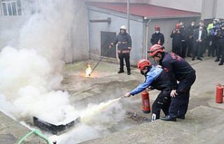 Trabzon Emniyet Müdürlüğü'nde yangın tatbikatı...