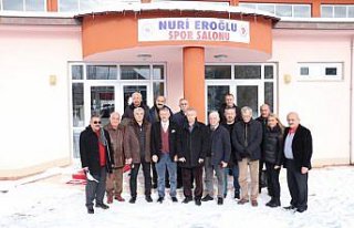 Türk boksunun efsane isimlerinden Nuri Eroğlu'nun...