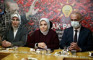 AK Parti Genel Merkez Kadın Kolları Başkanı Keşir,...