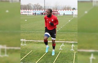 Samsunspor, Ümraniyespor maçını ilk 2 sıra için...