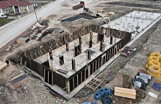 Ayancık'ta selin yıktığı bina ve köprülerin...