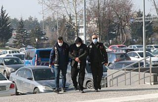 GÜNCELLEME - Bolu'da 15 kilo 550 gram uyuşturucuyla...