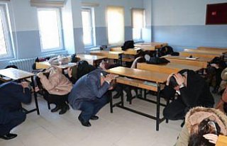 Havza'da okullarda deprem tahliye tatbikatı...