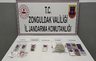 Zonguldak'ta uyuşturucu operasyonunda 2 şüpheli...