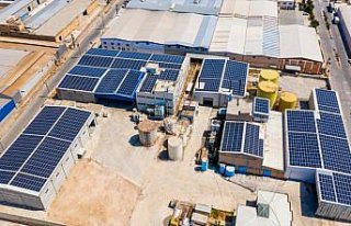 CW Enerji, firmaların çatısına güneş enerji...