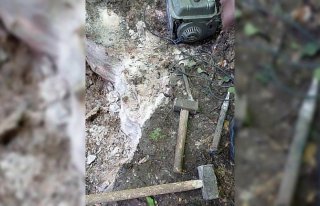 Amasra'da izinsiz kazı yapan 3 zanlı suçüstü...