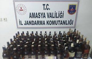Amasya'da kaçak içki operasyonunda 2 kişi gözaltına...