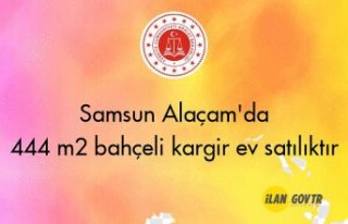 Samsun Alaçam'da 444 m² bahçeli kargir ev...