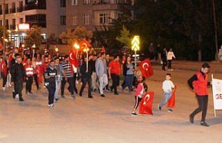 Taşova’da bayrak yürüyüşü düzenlendi