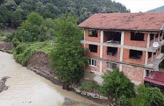 Oğlunu kaybettiği ırmakta şimdi sel nedeniyle...