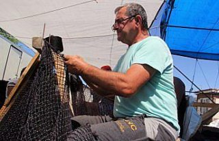 Karadenizli balıkçılar yeni av sezonu hazırlıklarına...