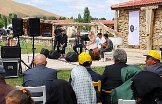 Kenan Yavuz Etnografya Müzesi'nde açık hava konseri...