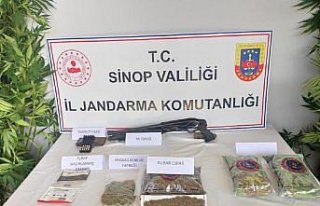 Sinop'ta uyuşturucu operasyonunda 3 zanlı yakalandı