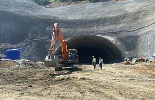 Zonguldak ile Filyos arasında yapılan tüneller...
