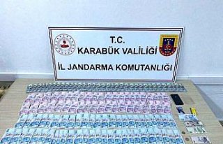 Karabük'te kendisini jandarma olarak tanıtıp...