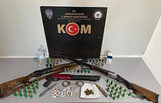 Samsun'da suç örgütü operasyonunda 2 zanlı...