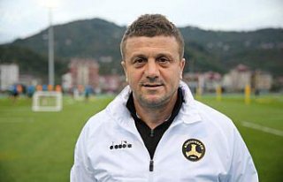 Giresunspor Teknik Direktörü Hakan Keleş, ligdeki...