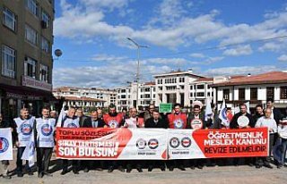 Eğitim-Bir-Sen Sinop Şubesi'nden Öğretmenlik Meslek...