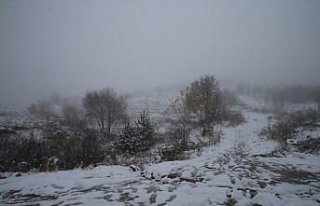 Tokat'ın yüksek kesimlerinde kar yağışı...
