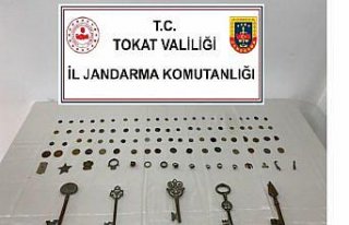 Tokat'ta 102 sikke ele geçirildi