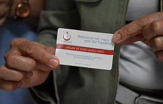 Trabzon'da bir grup “Her Bağış Yeni Bir...