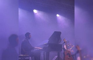 Rus piyanist Evgeny Grinko, Trabzon'da konser verdi