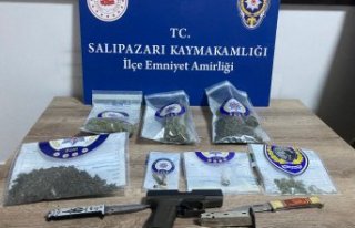 Salıpazarı'nda uyuşturucu operasyonunda 220...