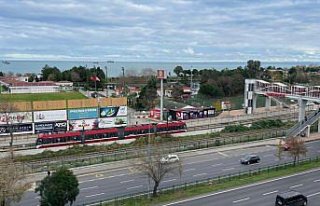 Samsun'da tramvayın çarptığı kişi hayatını...