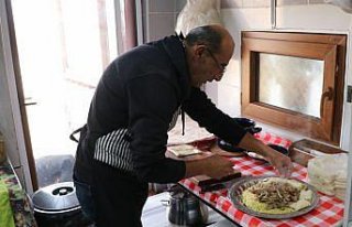 Kış aylarının vazgeçilmez lezzeti kaz tiridi...