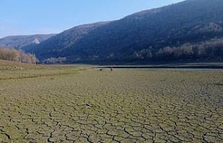 Yağış azlığı Hasanlar Barajı'nda su seviyesini...