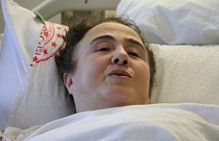 Enkazın karanlığından kurtulan kadın hikayesini...