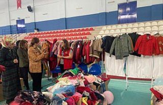 Sinop'tan depremzedelere yardımlar sürüyor