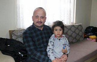 Gönül bağı kurduğu depremzede ailenin Trabzon'a...