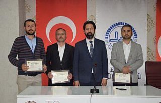 Depremde görev yapan Espiye Müftülüğü personeline...