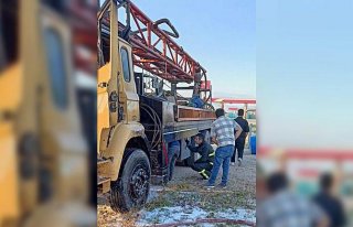Amasya'da park halindeki kamyon yandı