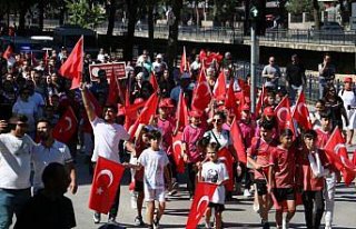 Atatürk'ün Kastamonu'ya gelişi ile Şapka İnkılabı'nın...