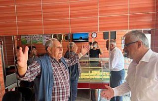 Bafra Belediye Başkanı Hamit Kılıç esnaf ziyaretinde...