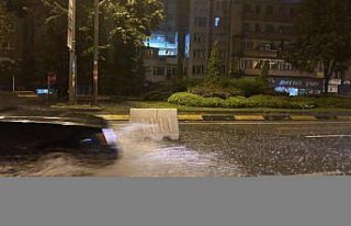 Trabzon'da sağanak etkili oldu