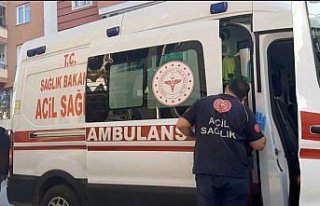 Çorum'da otomobilin çarptığı çocuk yaralandı