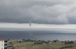 Karadeniz'de hortum oluştu