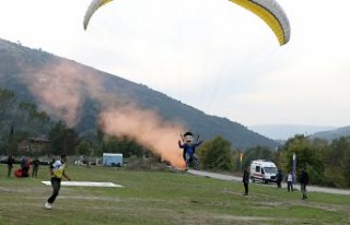 Samsun'daki Yamaç Paraşütü Hedef Eğitim...